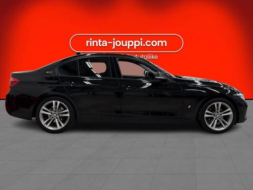 BMW 330 vaihtoauto