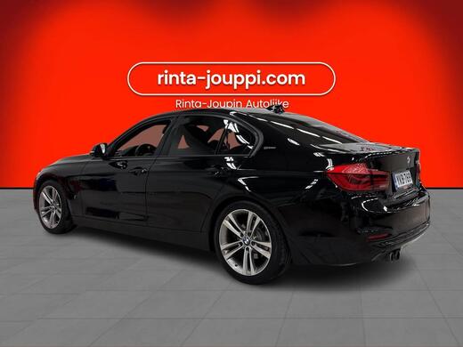 BMW 330 vaihtoauto