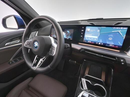 BMW iX1 vaihtoauto