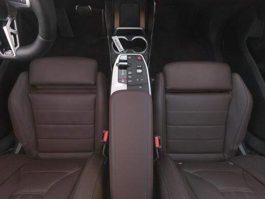 BMW iX1 vaihtoauto