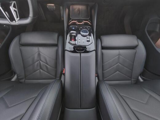BMW i5 vaihtoauto