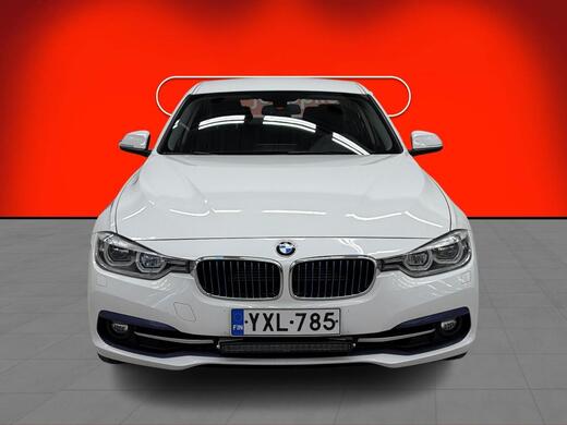 BMW 330 vaihtoauto