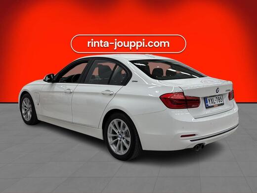BMW 330 vaihtoauto