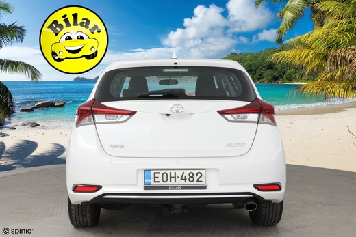 Toyota Auris vaihtoauto