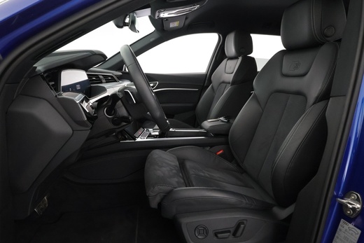 Audi Q8 e-tron vaihtoauto