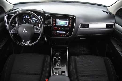 Mitsubishi Outlander vaihtoauto