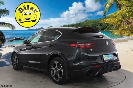Alfa Romeo Stelvio vaihtoauto
