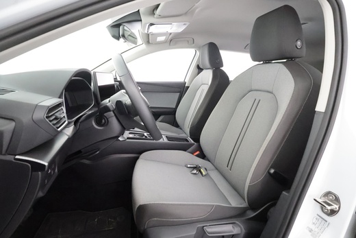 SEAT Leon Sportstourer vaihtoauto