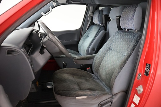 Toyota Hiace vaihtoauto