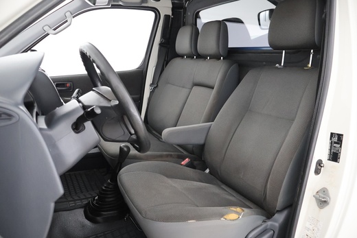 Toyota Hiace vaihtoauto