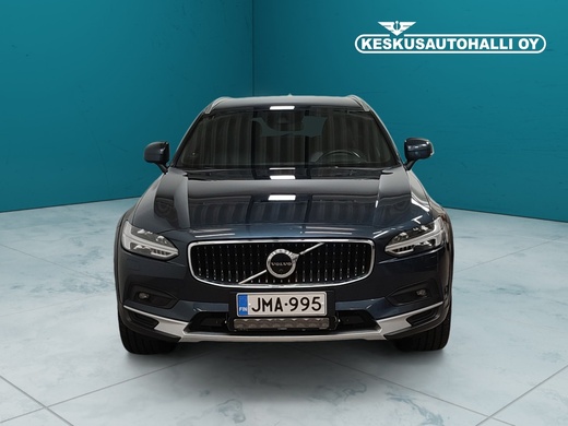 Volvo V90 Cross Country vaihtoauto