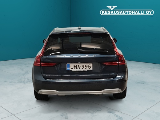Volvo V90 Cross Country vaihtoauto