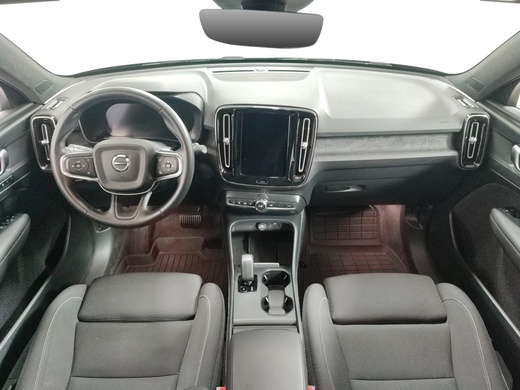Volvo EX40 vaihtoauto