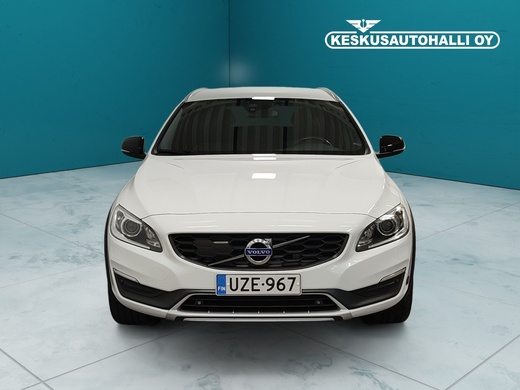 Volvo V60 Cross Country vaihtoauto