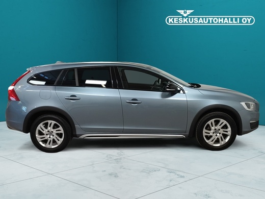 Volvo V60 Cross Country vaihtoauto