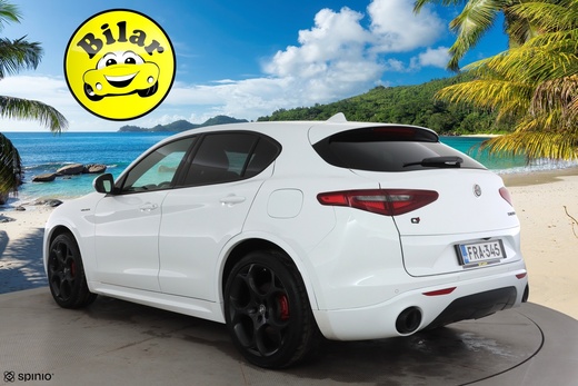 Alfa Romeo Stelvio vaihtoauto