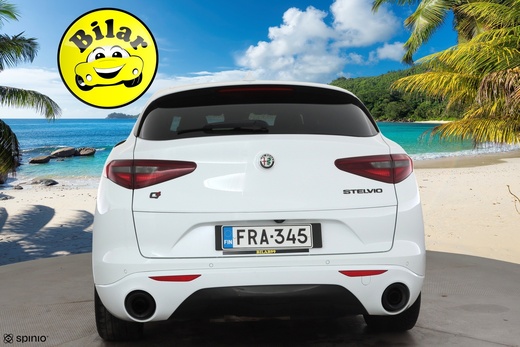 Alfa Romeo Stelvio vaihtoauto