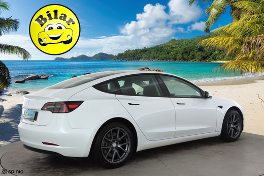 Tesla Model 3 vaihtoauto