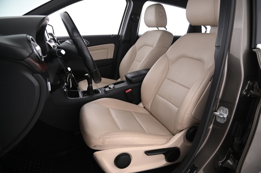 Mercedes-Benz B vaihtoauto