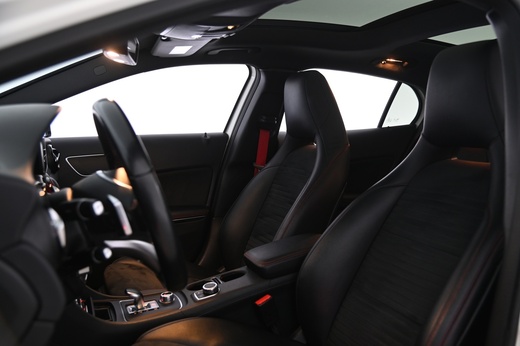 Mercedes-Benz GLA vaihtoauto