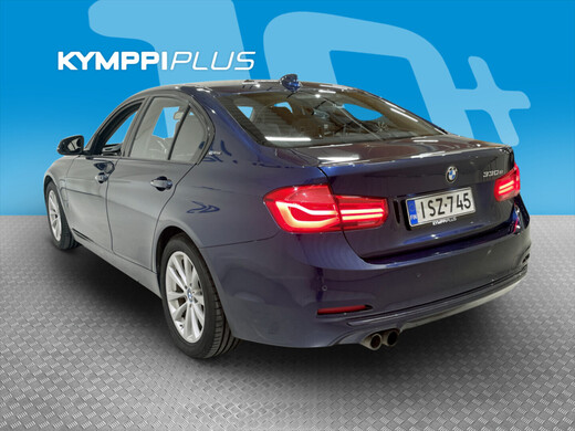 BMW 330 vaihtoauto