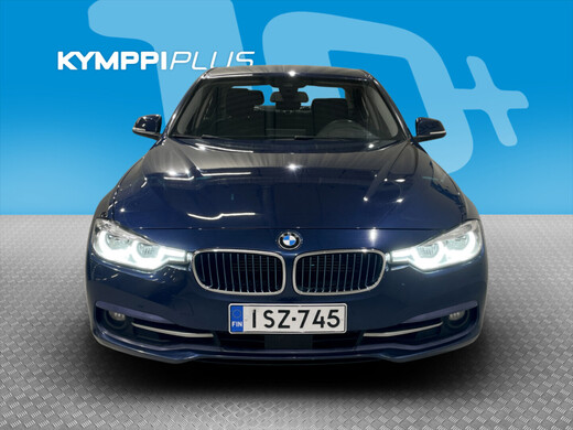 BMW 330 vaihtoauto