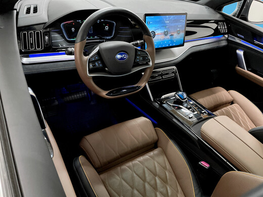 BYD Tang vaihtoauto