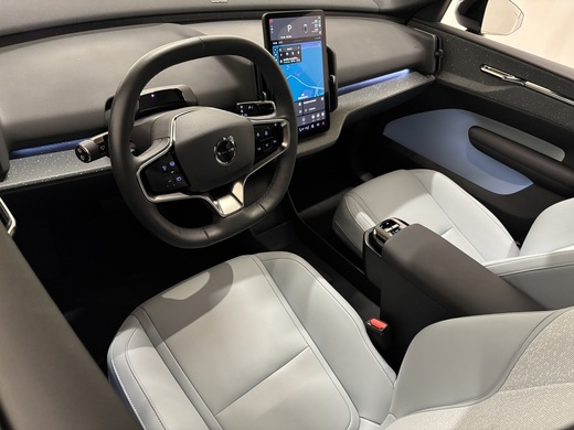 Volvo EX30 vaihtoauto