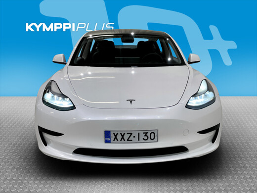 Tesla Model 3 vaihtoauto