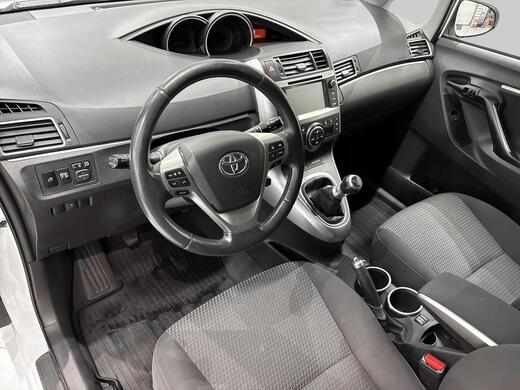 Toyota Verso vaihtoauto