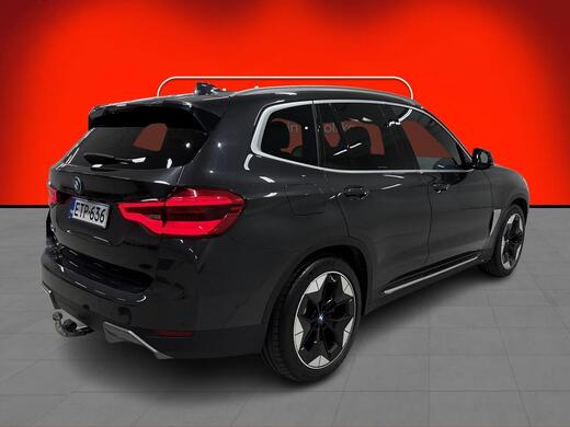 BMW iX3 vaihtoauto