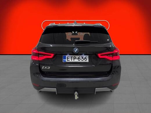 BMW iX3 vaihtoauto