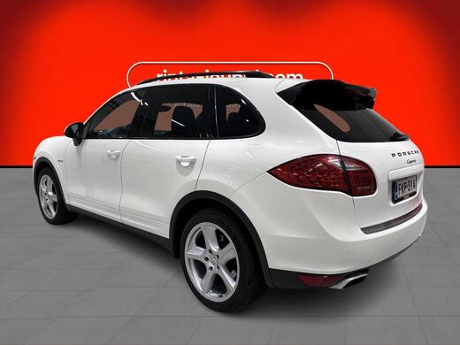 Porsche Cayenne vaihtoauto