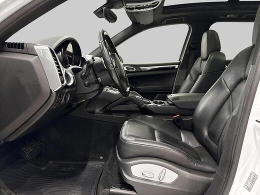 Porsche Cayenne vaihtoauto