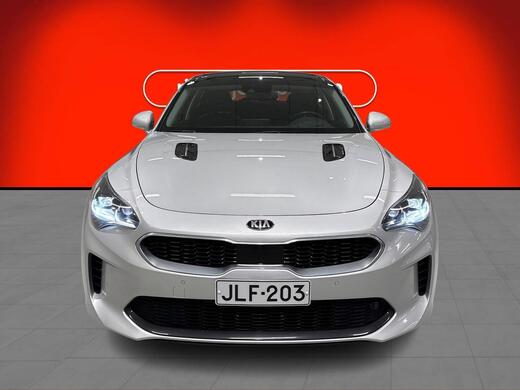 Kia Stinger vaihtoauto