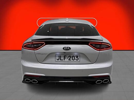 Kia Stinger vaihtoauto