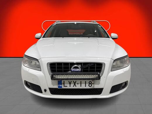 Volvo V70 vaihtoauto
