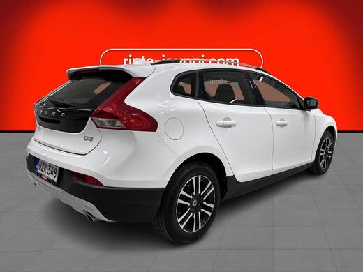 Volvo V40 Cross Country vaihtoauto