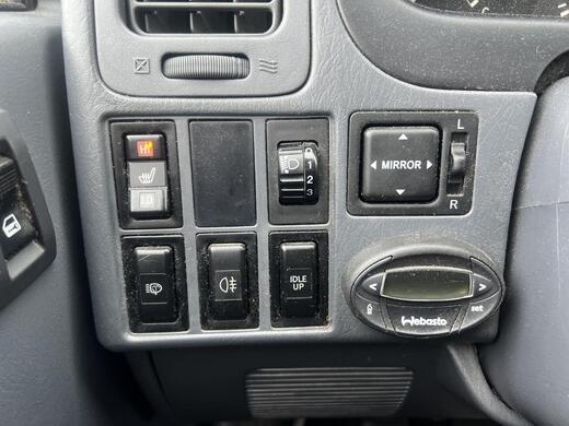 Toyota Hiace vaihtoauto