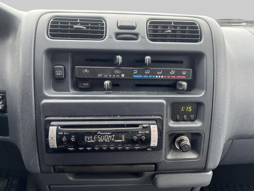 Toyota Hiace vaihtoauto