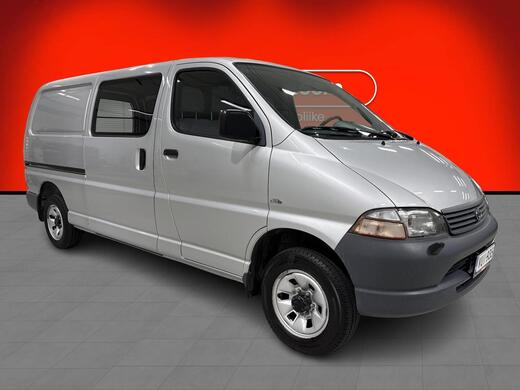Toyota Hiace vaihtoauto