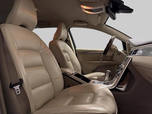 Volvo XC70 vaihtoauto