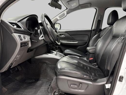 Mitsubishi L200 vaihtoauto
