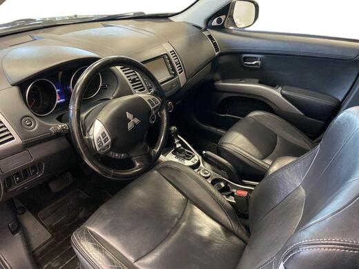 Mitsubishi Outlander vaihtoauto
