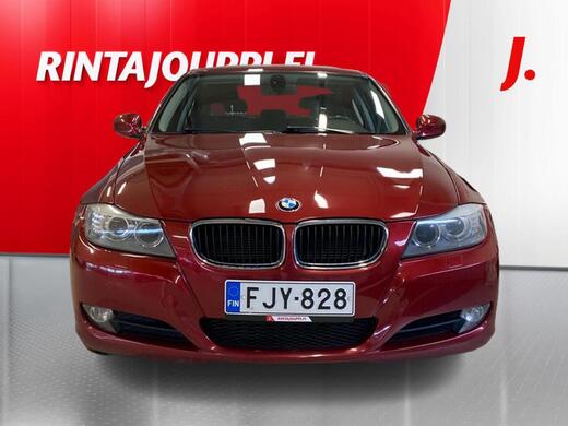 BMW 320 vaihtoauto