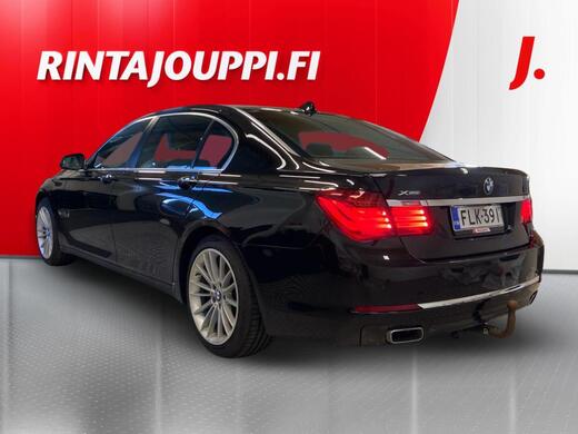 BMW 750 vaihtoauto