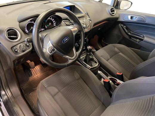 Ford Fiesta vaihtoauto