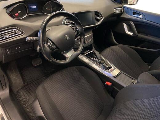 Peugeot 308 vaihtoauto