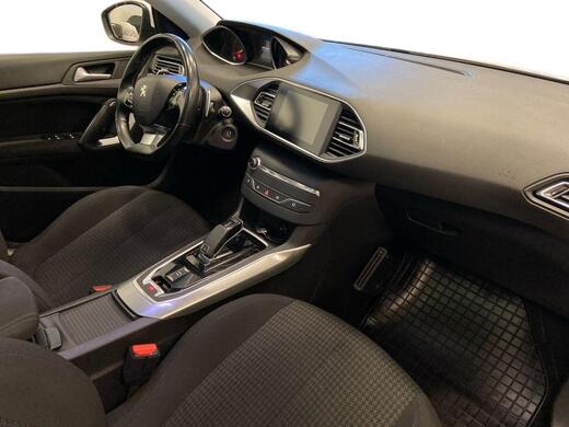 Peugeot 308 vaihtoauto