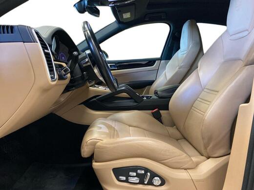 Porsche Cayenne vaihtoauto